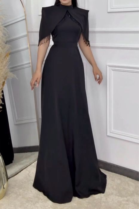 Платья новая чер