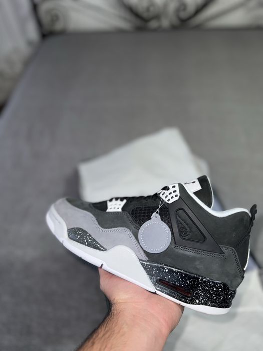 Air Jordan 4 Retro “Fear 2024”