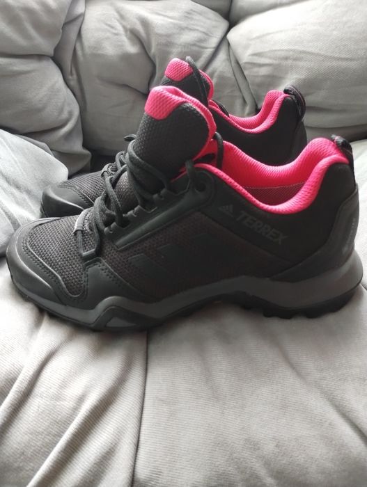 дамски туристически обувки ADIDAS TERREX 36 и 2/3ти нови
