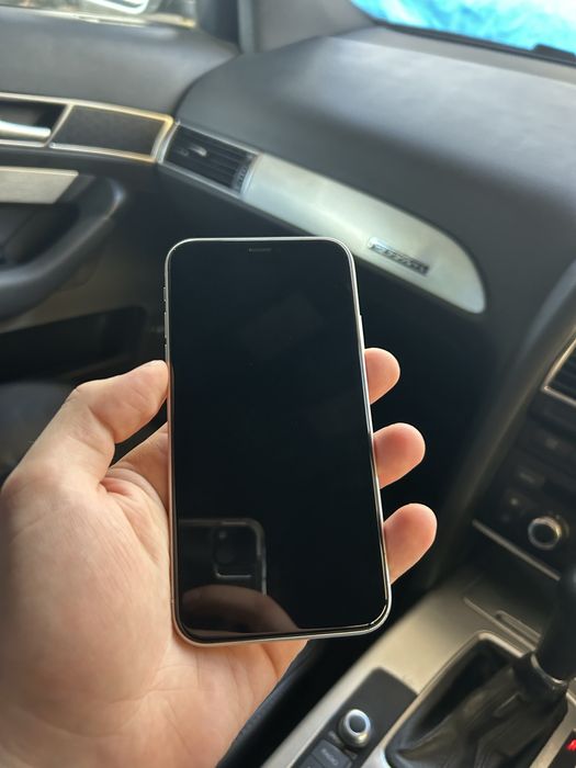 iPhone XR 64GB stare perfecta