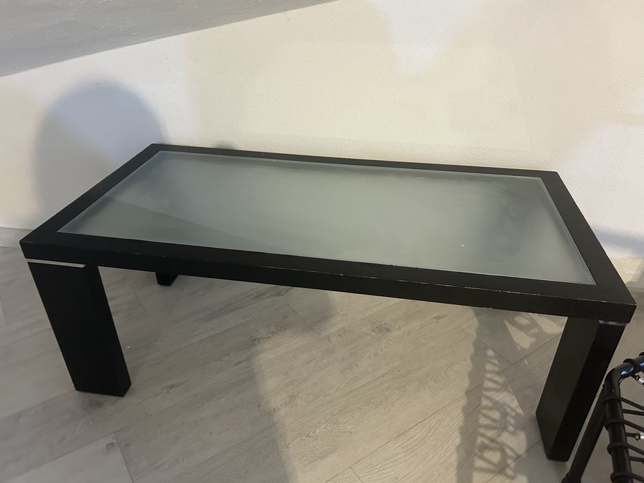Vand masuta de cafea din sticla