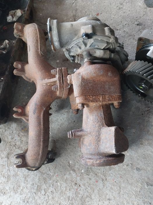 Vând pt Mercedes atego compresor, turbina, chiulasa, pompe motorina