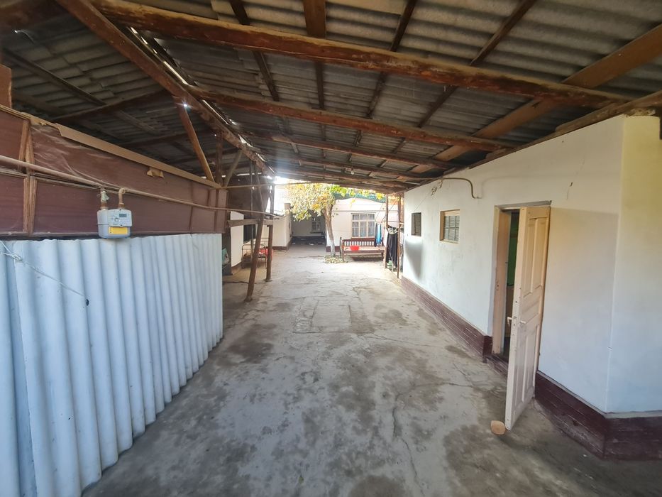 Sotiladi: 2,5 sotixli tayyor, shinam uy — shaharning o‘zida jo