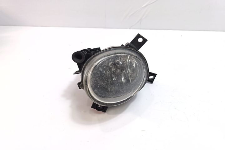 Proiector ceata dreapta 8E0941700C Audi A4 B7