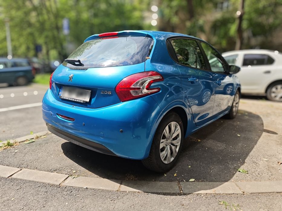 Peugeot 208 / Doar 71.500 KM - Primul Proprietar de Noua