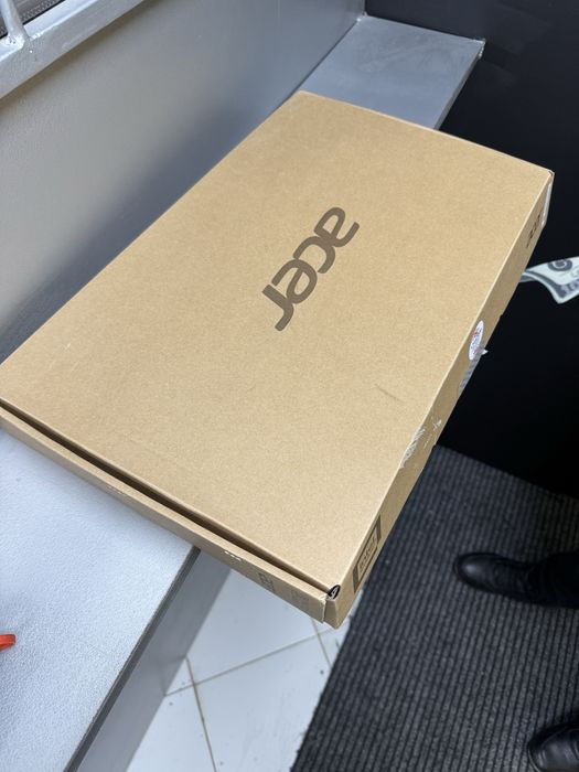 Ноутбук Acer Aspire 7 15.6” / 16 Гб / SSD 512 Гб