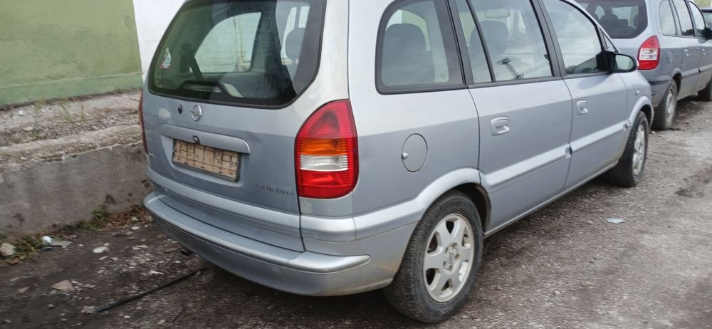 Opel zafira 2.0dti 2002