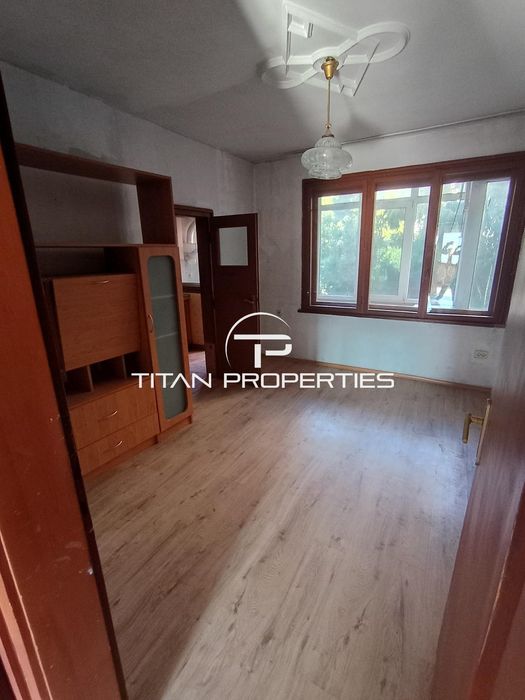 Тристаен апартамент с АКТ 16 в Центъра на гр. Бургас