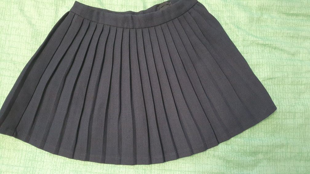 Fusta neagra scoala fetita 7 8 9 ani