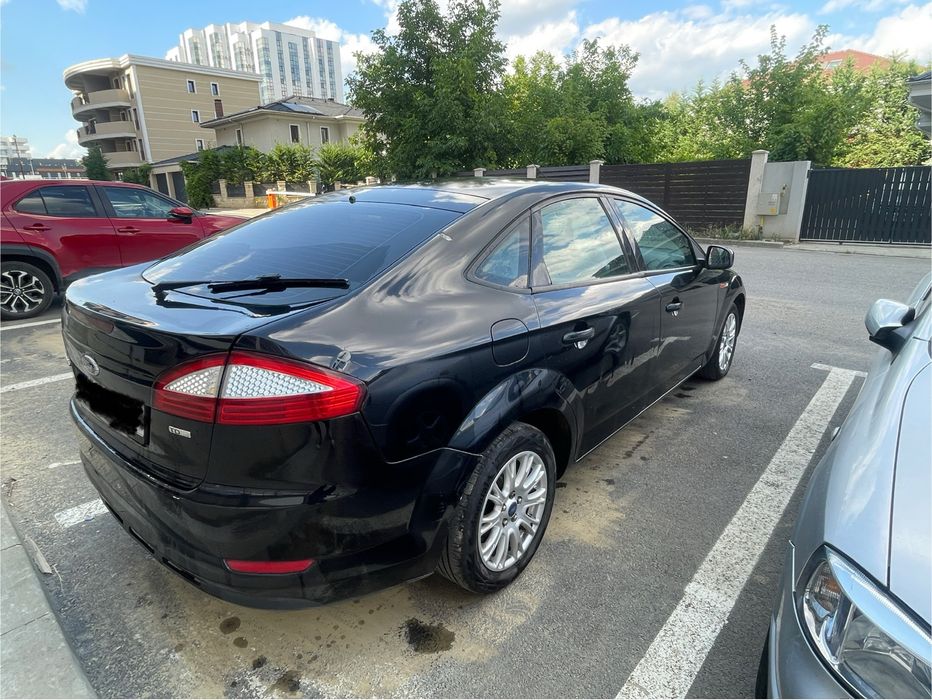 Ford Monde Mk4 2008