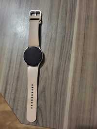 Часовник Samsung Watch 4