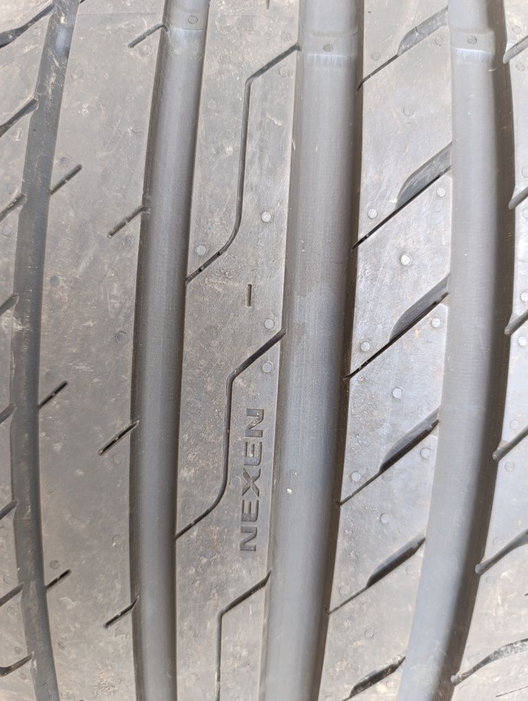 Гуми NEXEN 225/40/19 Nfera sport
