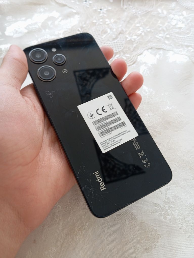 Redmi 12 8/256gb  8+4gb