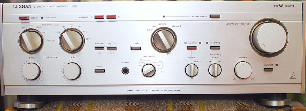 Усилитель интегральный Luxman L530