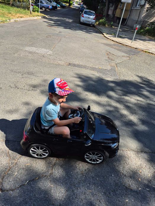 Акумулаторна кола Mercedes Benz GLA 45