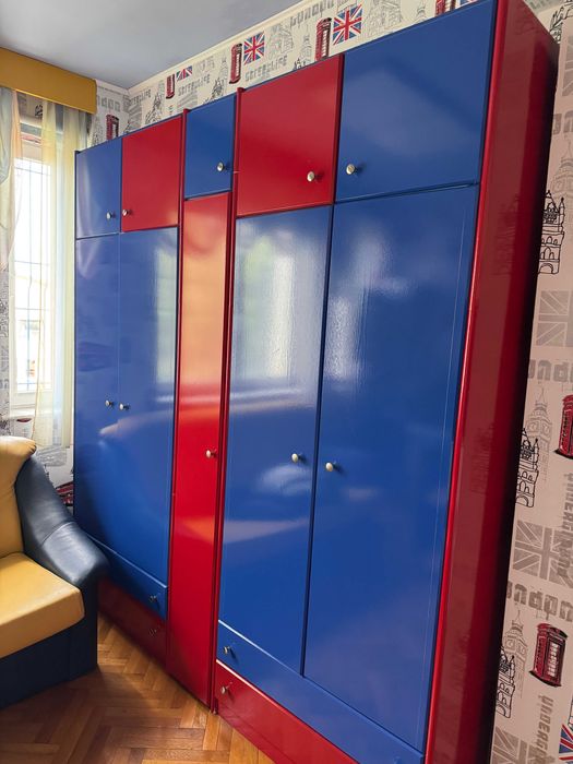 Mobila de dormitor cu birou