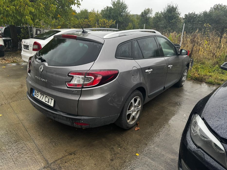Renault megane 3, 1.4 tce, 2010, cu defect la motor
