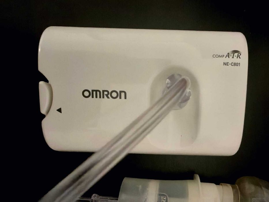 Aparat aerosoli / Nebulizator OMRON NE-C801