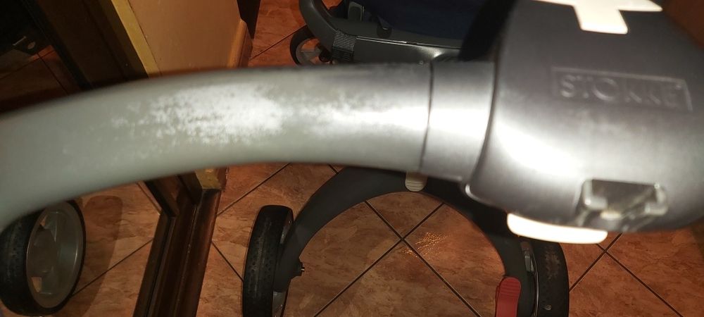 Carucior Stokke V4