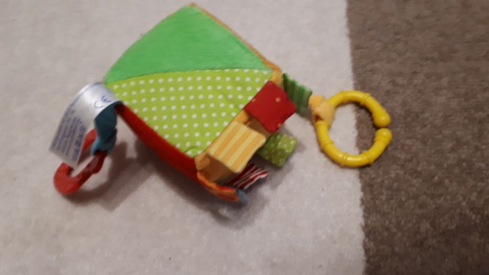 Продам детскую развивашку