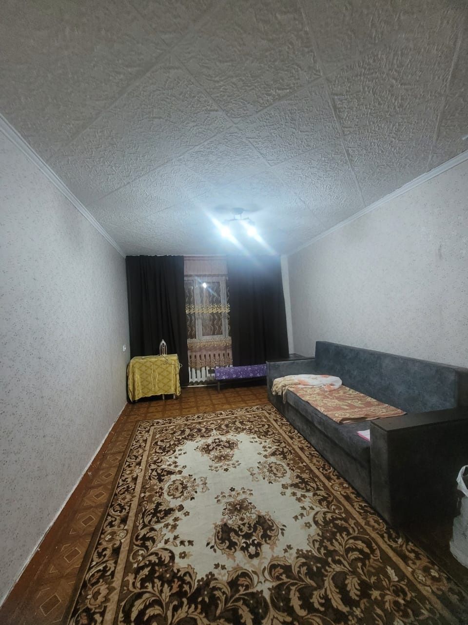 Продам 2 комн.квартиру на 1 микрорайоне