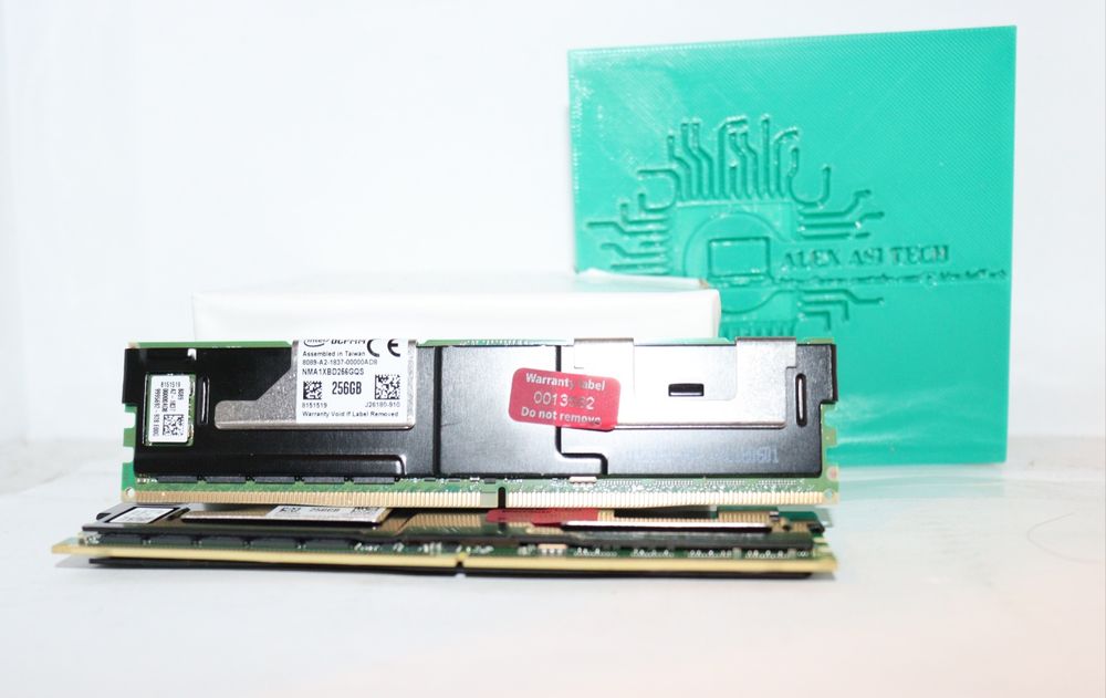 2 x 256Gb Intel Persistent Memory 2666 NMA1XBD256GQS 100% Endurance