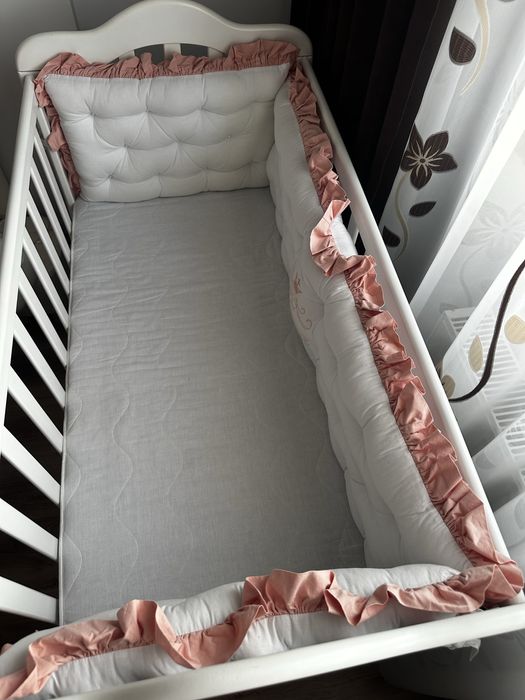 Patut din lemn bebelusi + saltea