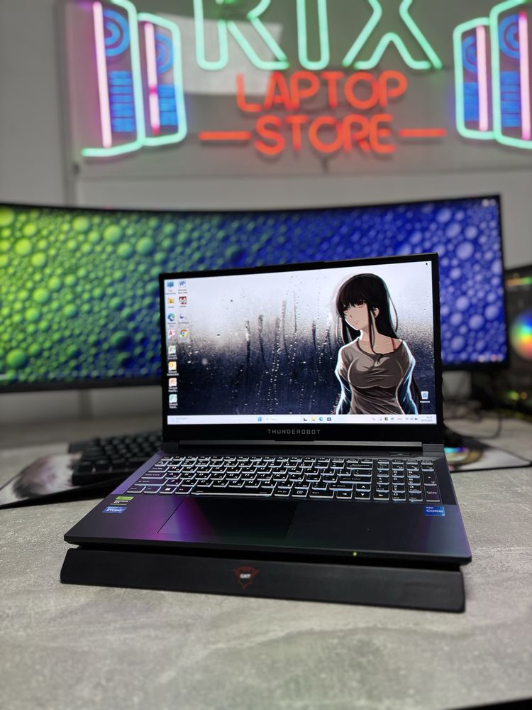 THUNDEROBOT /core i5-12450H/SSD 520/ozy 16/RTX 3050