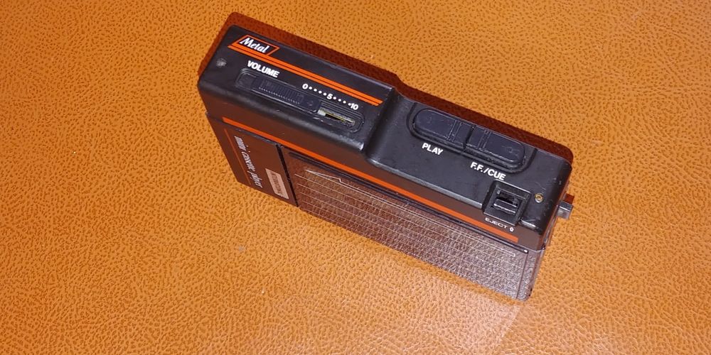 Walkman cu casti stereo