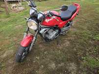 Kawasaki ER-5, 
An fabricație: 1997, în posesia mea din 2013.
Rulaj: 7