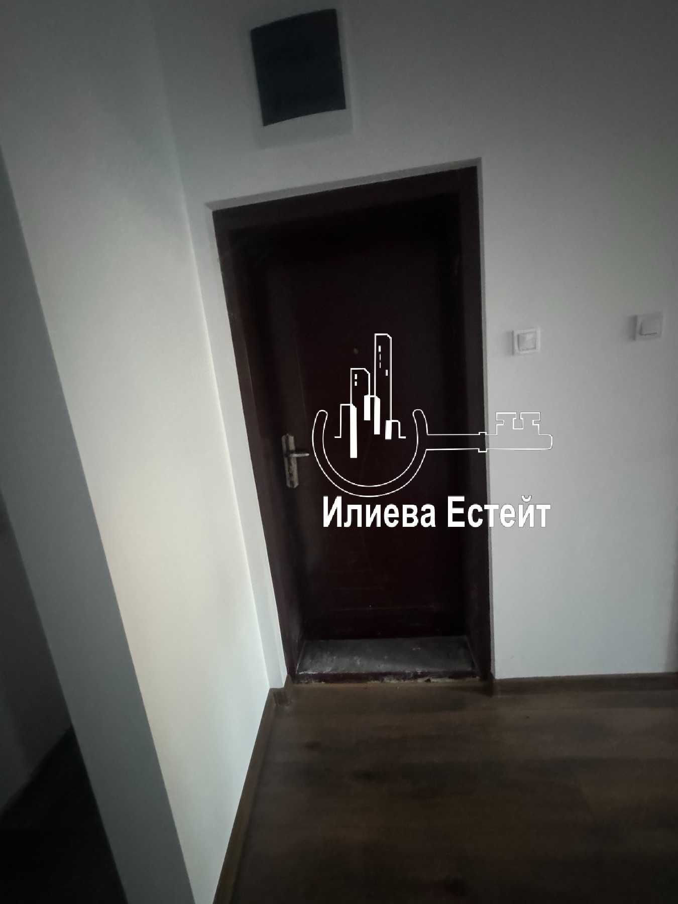 Продава АПАРТАМЕНТ 3-СТАЕН И КУХНЯ тухлен  в  гр.Димитровград