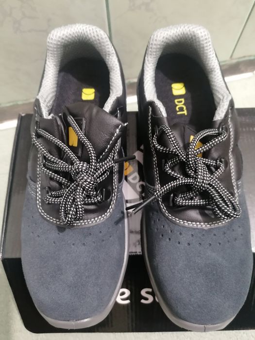 Pantofi de protecție