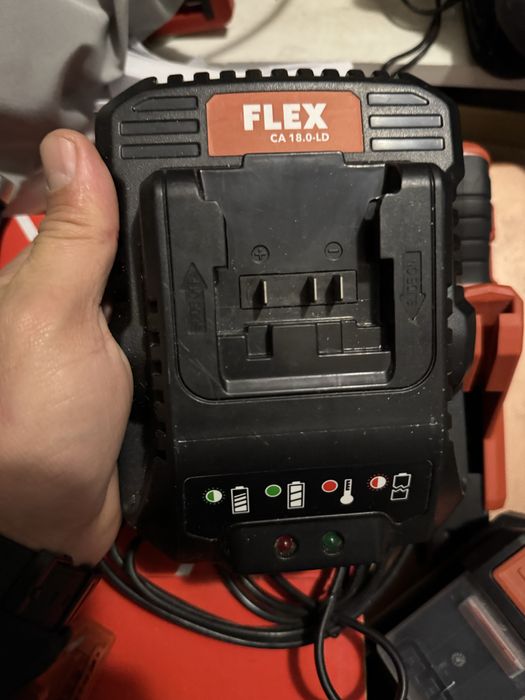 Autofiletanta Flex , magazie suruburi, baterii , incarcator