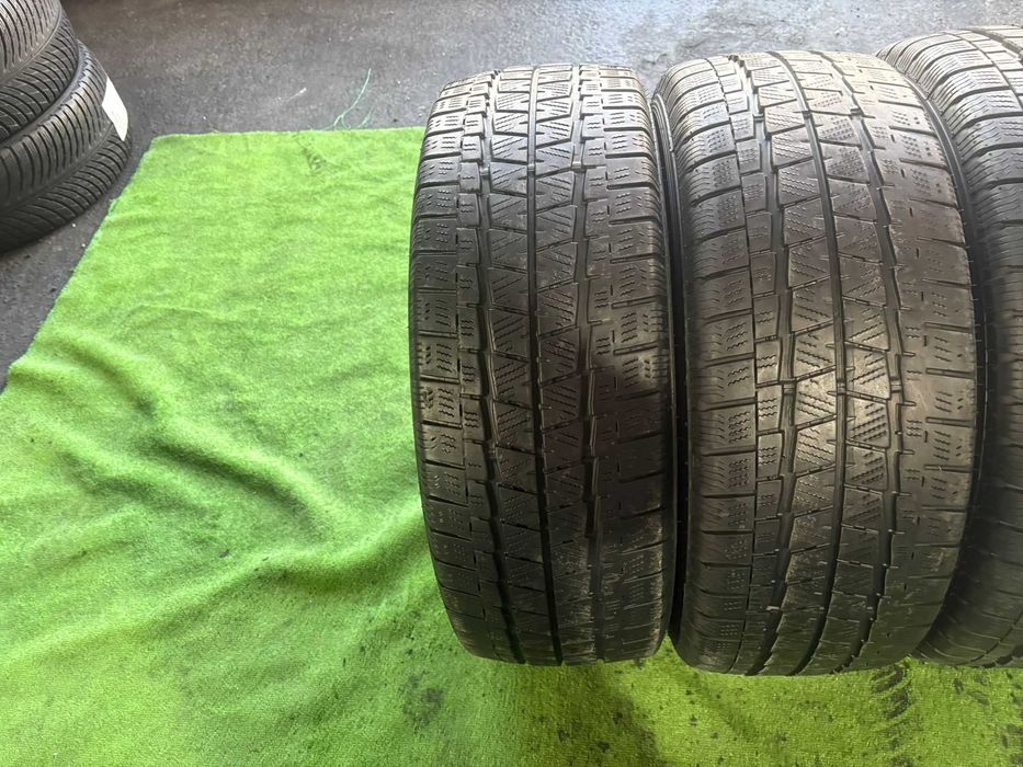 Anvelope Iarna 235/65/16C Falken