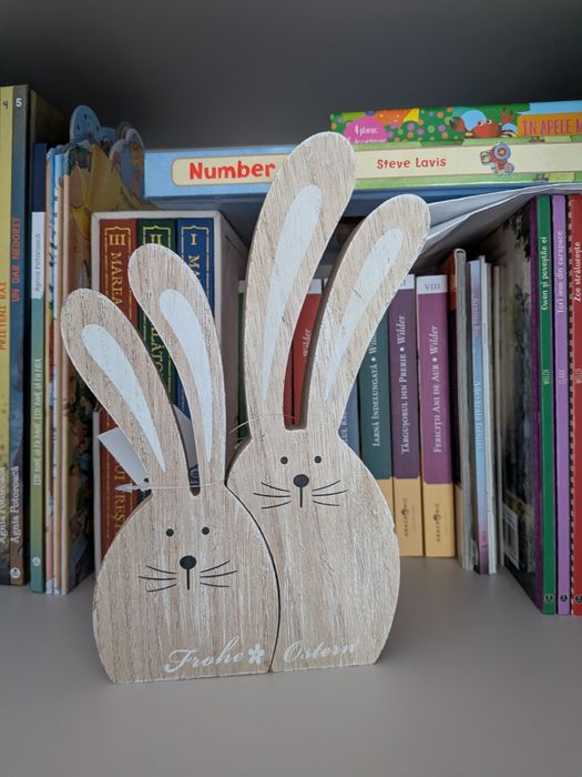 Vand decoratiune noua Paste