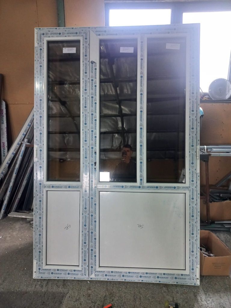 Uși și geamuri termopan