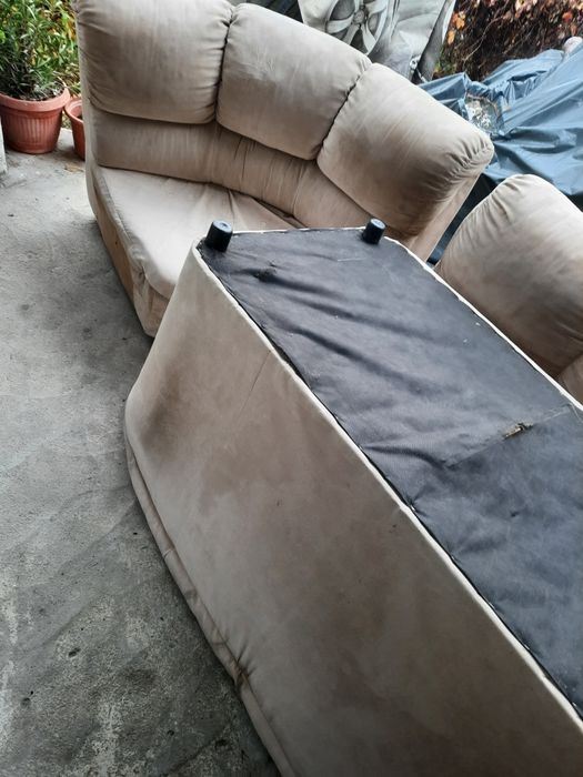 Ъглов диван разтягане се на спалня