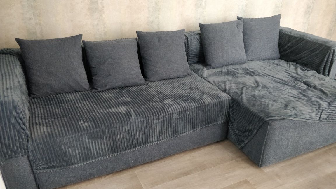Продается диван от hofa.kz