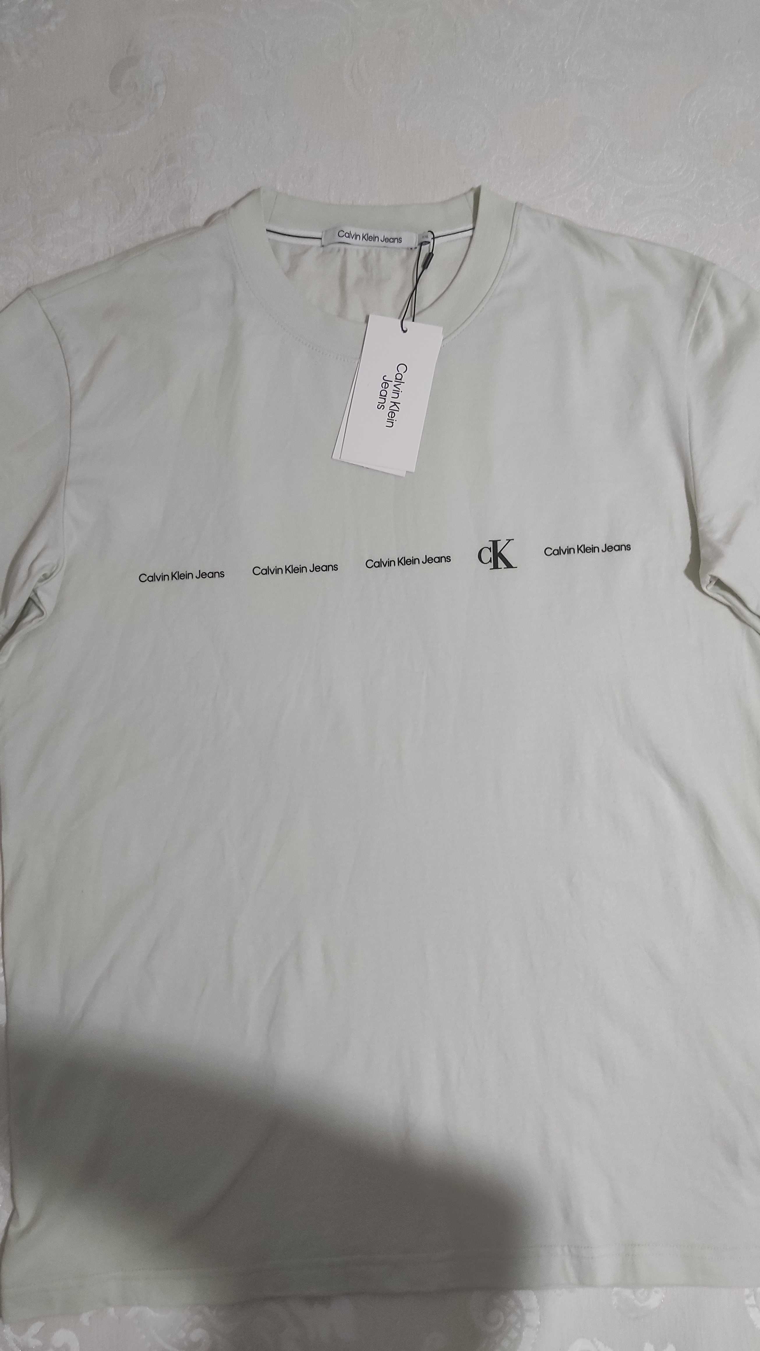 Мъжка тениска Calvin Klein jeans размер XXL