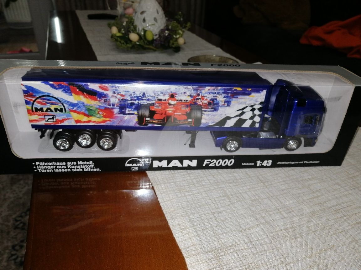 Machetă camion Man F 2000 scara 1:43 absolut nou, în cutie