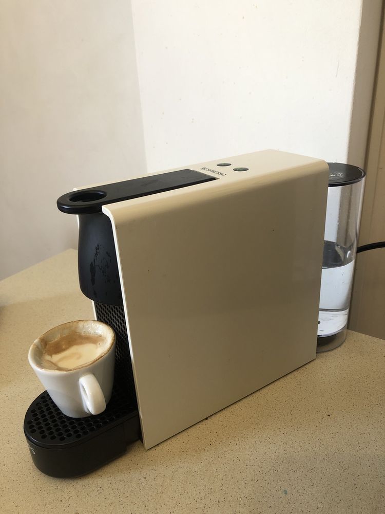 Espresor,cafea espresso Krups-Nespresso cu  capsule