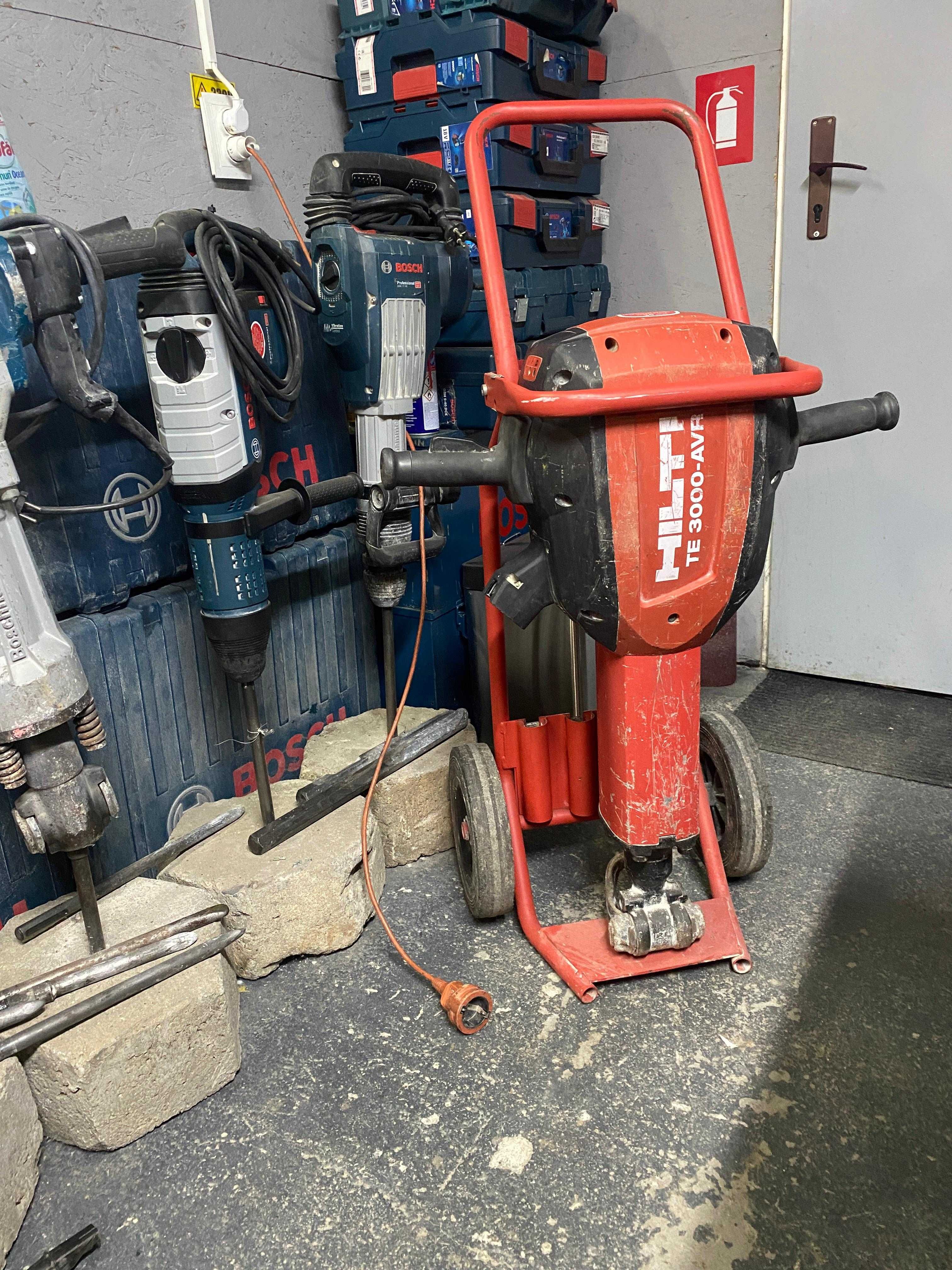 De Inchiriat Picamer stradal Hilti TE3000 AVR