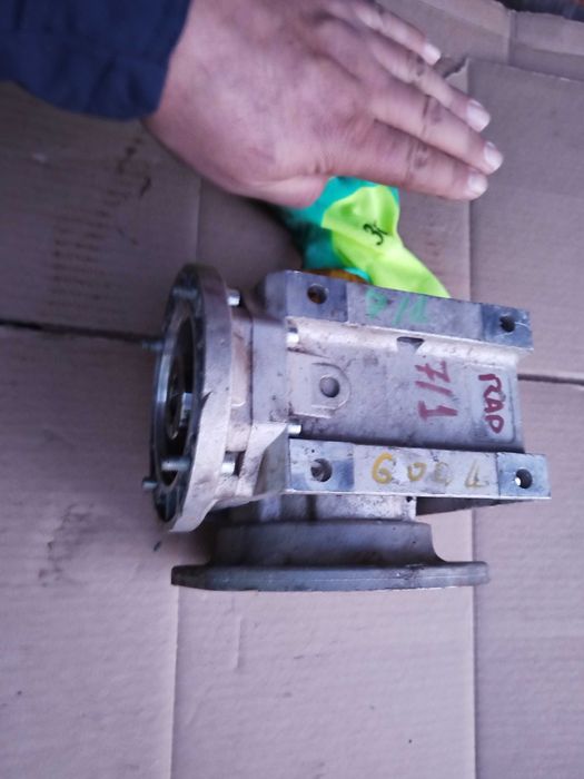 Reductor raport 7 la 1 de turație