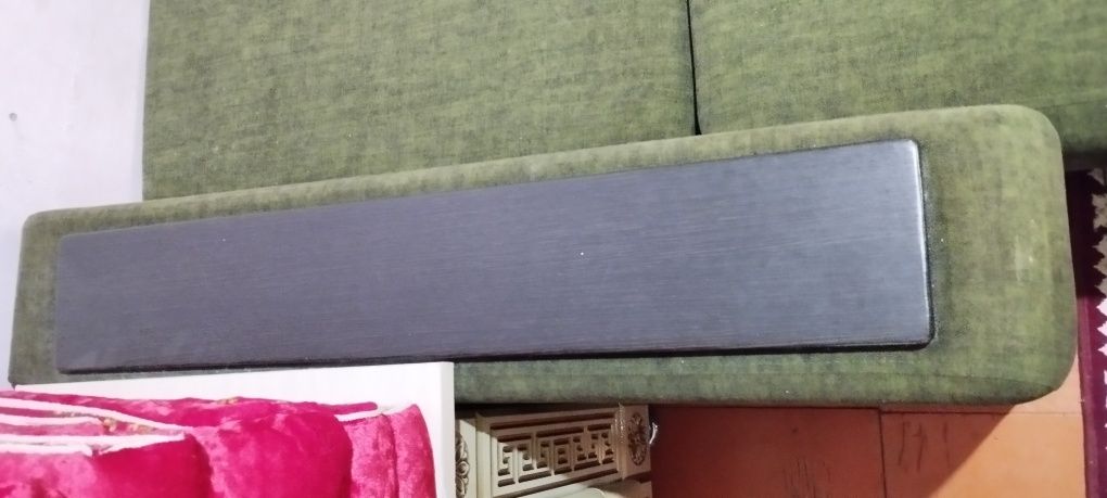 Продам срочно диван, двухспалка, почти новый дешево
