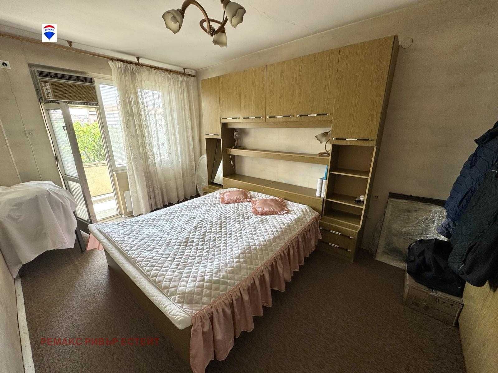 Тристаен апартамент за продажба кв. Хъшове, гр. Русе