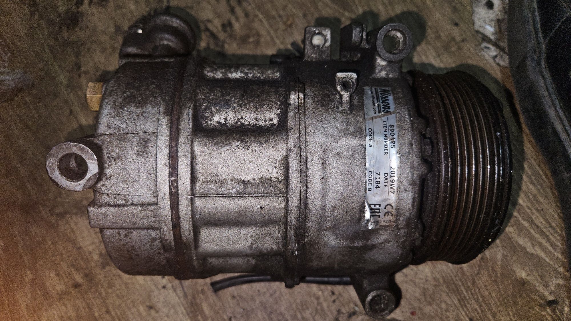 Компресор за климатик за Mazda 3,5/Volvo v40