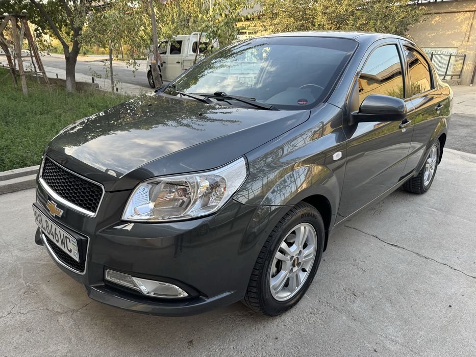 Chevrolet nexa 3
