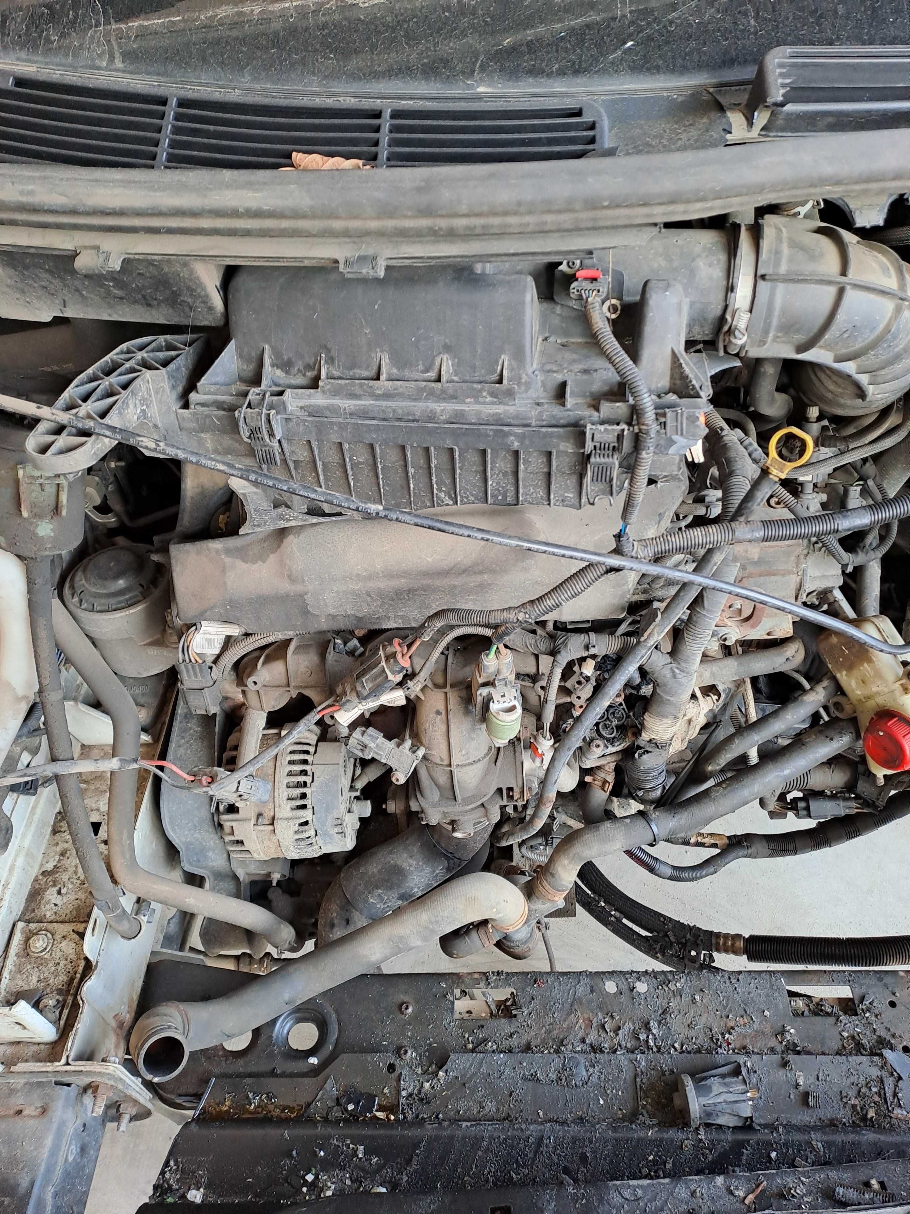 Dezmembrez Ford  Tranzit Custom 2.2 euro5 2014  Tip DRFF