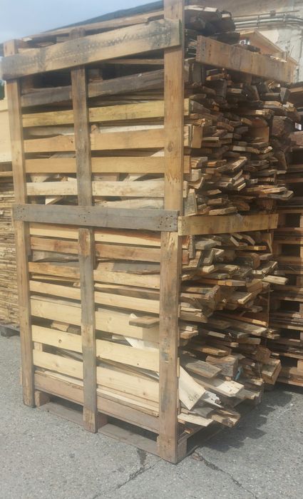 Lemne de foc din rasinos