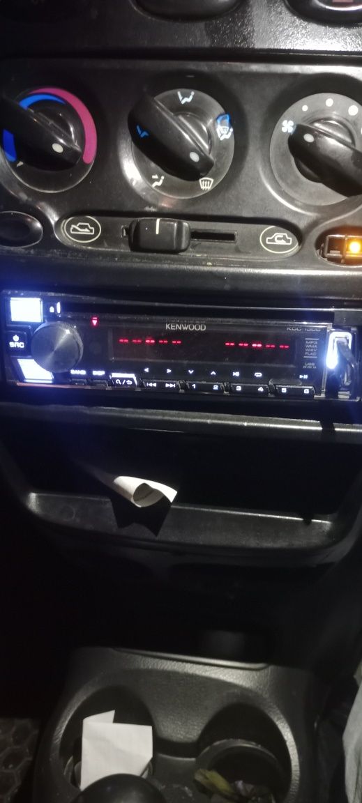 Kenwood KDC-130U